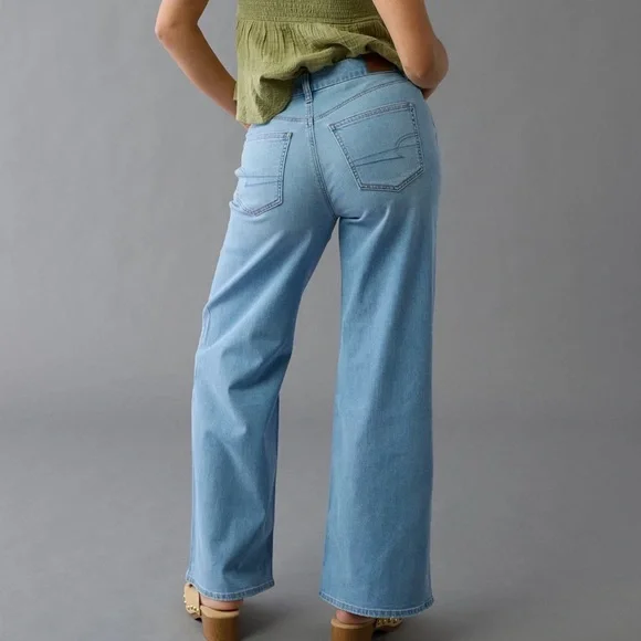 American Eagle Stretch Curvy Super High-Waisted Baggy Wide-Leg Jeans 0R - Picture 9 of 15